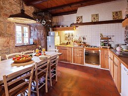 Charming Farmhouse in Cros-de-georand With Swimming Pool