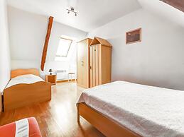 Welcoming Holiday Home in Brainville With Fenced Garden