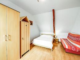 Welcoming Holiday Home in Brainville With Fenced Garden
