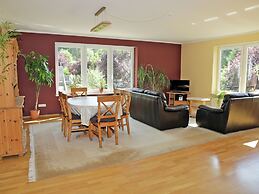 Beautiful and Cosy Apartment in a Wooded and Mostly Quite Rustic Ambie