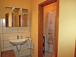 Beautiful and Cosy Apartment in a Wooded and Mostly Quite Rustic Ambie
