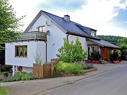 Beautiful and Cosy Apartment in a Wooded and Mostly Quite Rustic Ambie