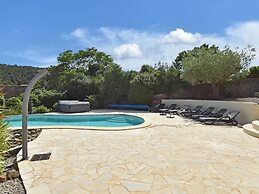 Villa With Heated Pool, Jacuzzi, Sports Field and Stunning Views