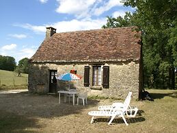 Quaint Home in Berbiguieres, Valley of the Castles at 15min