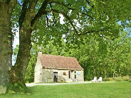 Quaint Home in Berbiguieres, Valley of the Castles at 15min