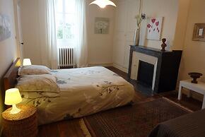Boutique Holiday Home in Bouix With Garden