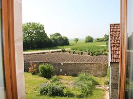 Boutique Holiday Home in Bouix With Garden