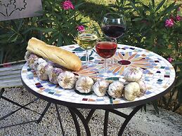 Boutique Holiday Home in Bouix With Garden