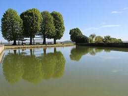 Boutique Holiday Home in Bouix With Garden