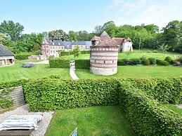 Spacious Cottage With Private Garden in Normandy