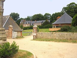 Spacious Cottage With Private Garden in Normandy