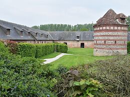 Spacious Cottage With Private Garden in Normandy