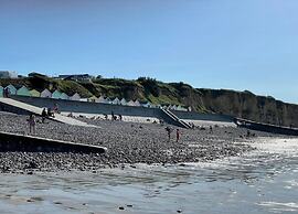 Spacious Cottage With Private Garden in Normandy