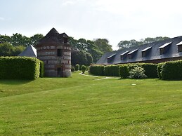 Spacious Cottage With Private Garden in Normandy