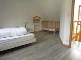 Spacious Cottage With Private Garden in Normandy