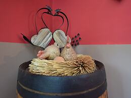 Lively Holiday Home With Garden, Barbecue, Garden Furniture