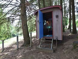 Lively Holiday Home With Garden, Barbecue, Garden Furniture