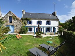 Elegant Appartment in Niderviller Near Forest, France