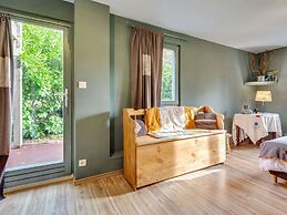 Elegant Appartment in Niderviller Near Forest, France