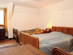 Comfortable Mansion in Doomkerke Near Forest