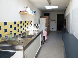 Unique Holiday Home in Saint-honore-les-bains With Garden