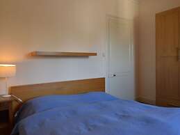 Unique Holiday Home in Saint-honore-les-bains With Garden