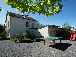 Unique Holiday Home in Saint-honore-les-bains With Garden