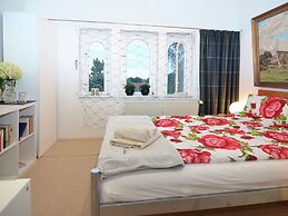 Modern Apartment in a Listed Villa With Beautiful View From Balcony