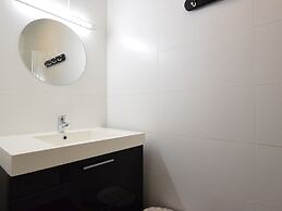 Modern Cottage in Vaux-sur-sure With Sauna