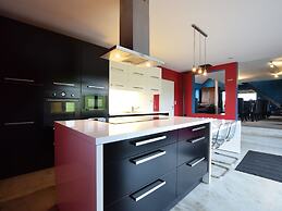 Modern Cottage in Vaux-sur-sure With Sauna