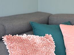 Restful Holiday Home in Grou With Terrace and Garden