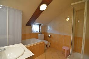 Large and Spacious Holiday Home for Large Groups
