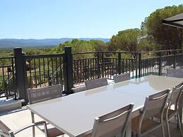 State of the Art Fixtures Villa in Vidauban With Pool