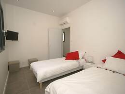 State of the Art Fixtures Villa in Vidauban With Pool