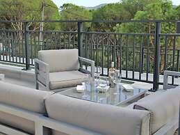 State of the Art Fixtures Villa in Vidauban With Pool