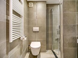 Homely Apartment in Noordwolde With Balcony