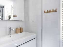 Luxuriously Restored Farmhouse With Trendy Interior Close to sea and F