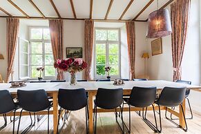 Spacious Mansion in Swolgen With Garden