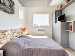 Mesmerising Villa in Les Vans With Private Pool