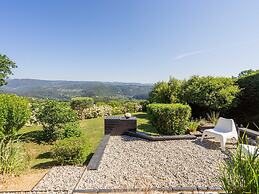 Mesmerising Villa in Les Vans With Private Pool