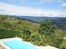 Mesmerising Villa in Les Vans With Private Pool