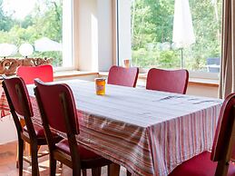 Charming Holiday Home in Yevre-la-ville With Pool