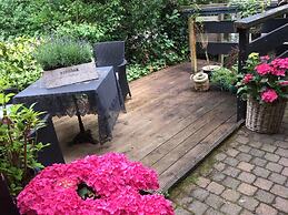 Cozy Cottage in Bergen With Terrace