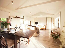 Cozy Cottage in Bergen With Terrace