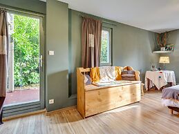Holiday Home in Auvergne With Roofed Garden and Terrace