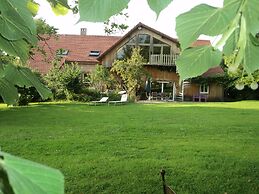 Holiday Home in Auvergne With Roofed Garden and Terrace