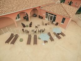Semi-detached Home in the Hinterlands of Languedoc