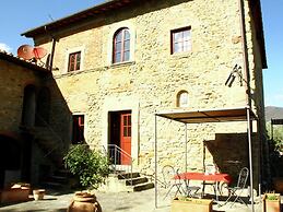 Pleasant Holiday Home in Reggello With Pool