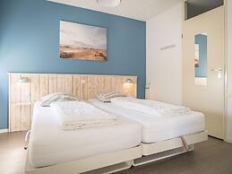 Well-kept Apartment, a Stone's Throw From the sea on Texel