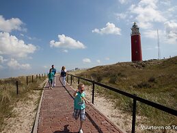 Well-kept Apartment, a Stone's Throw From the sea on Texel